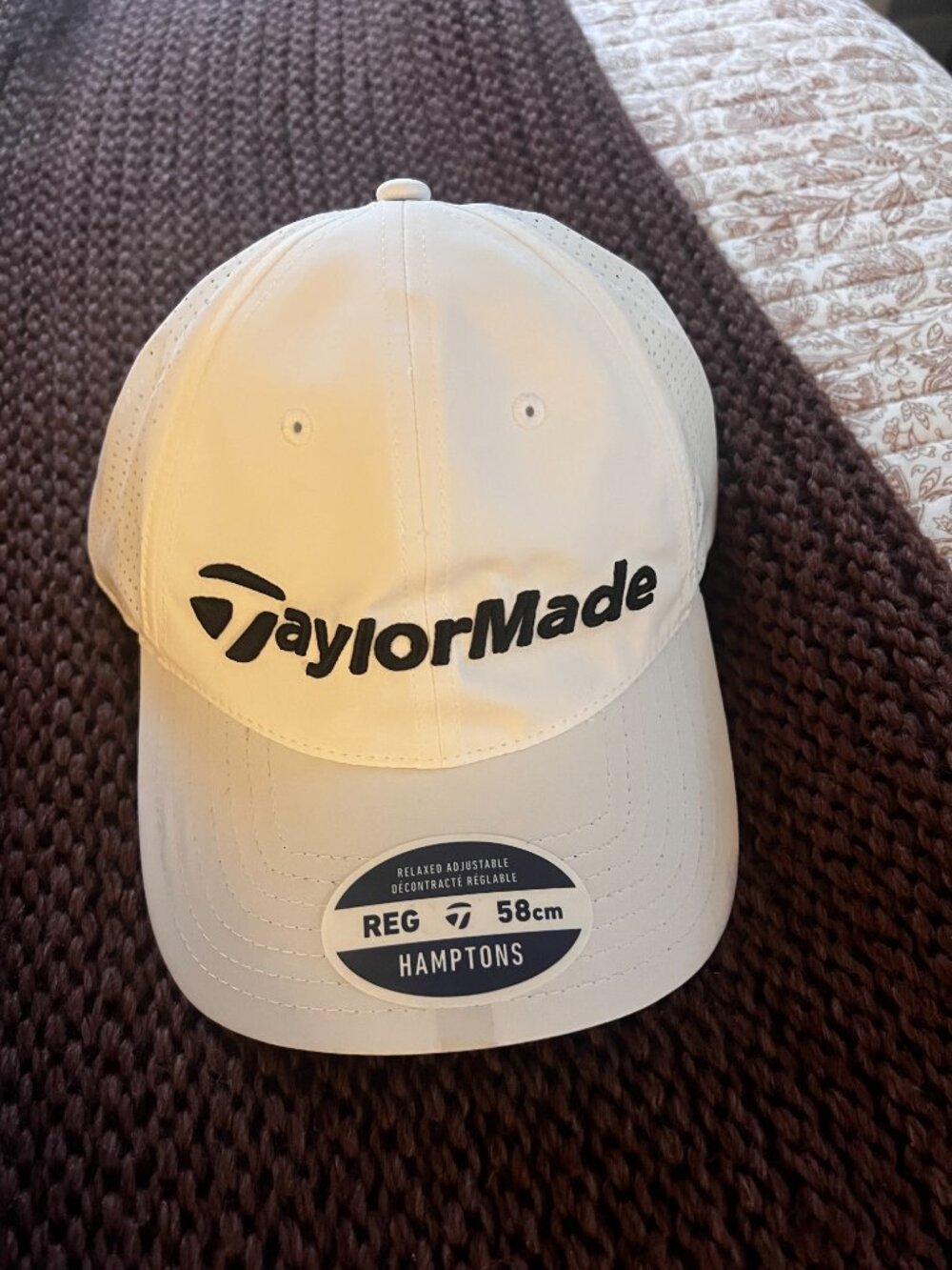 NWT TaylorMade Hamptons White Golf Hat Adjustable